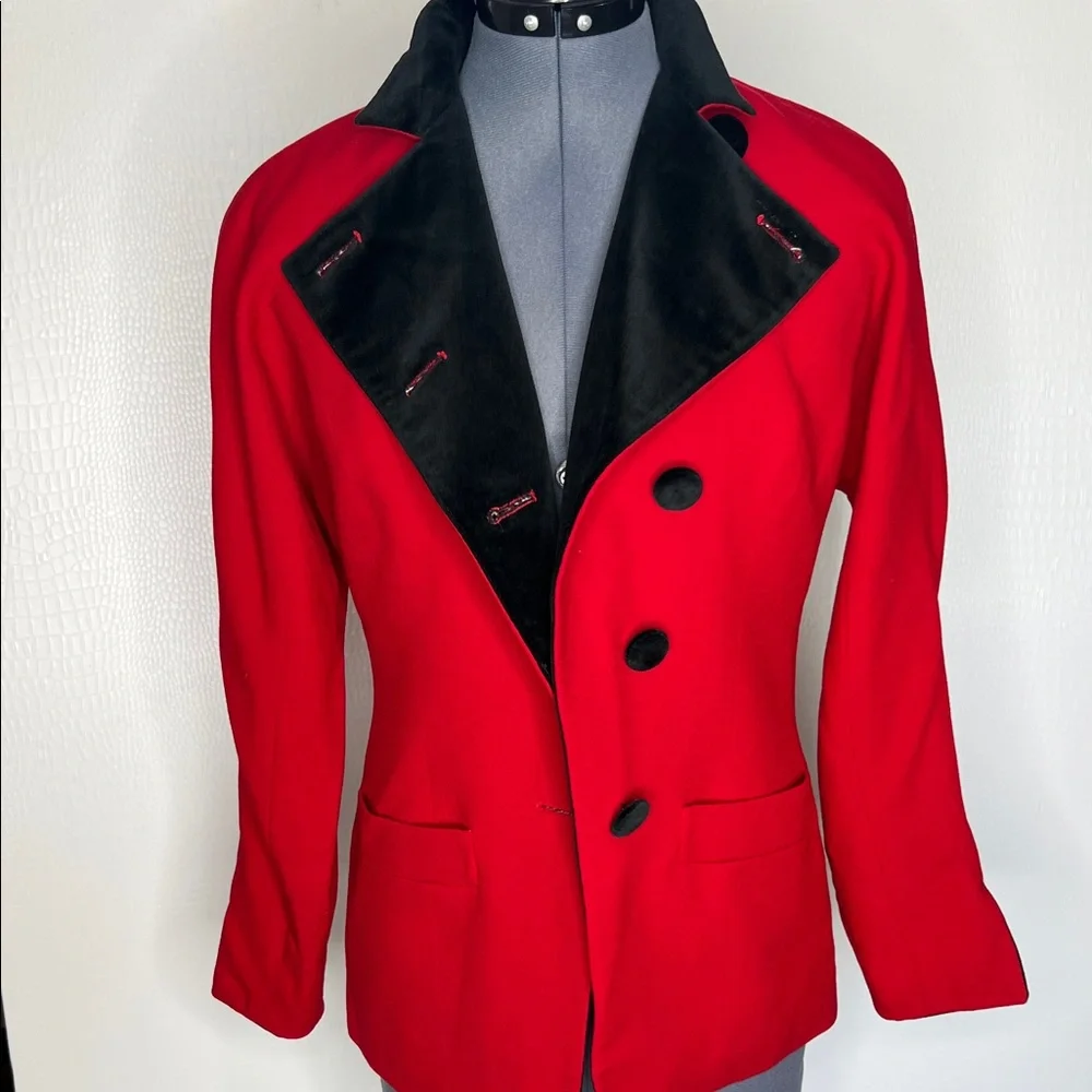 Vintage Christian Dior Red Women's Wool and Velvet Blazer - Picture 12 of 14